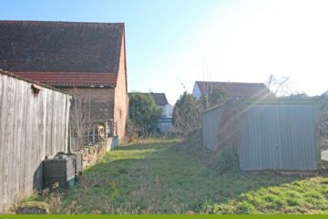 ac | Bebaubares Grundstück mit kleinem Vorderhaus – sanierungsbedürftig, 67376 Harthausen, Haus